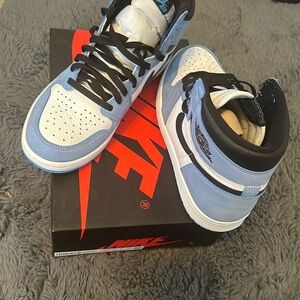 Nike Air Jordan 1 High OG University Blue Sneakers